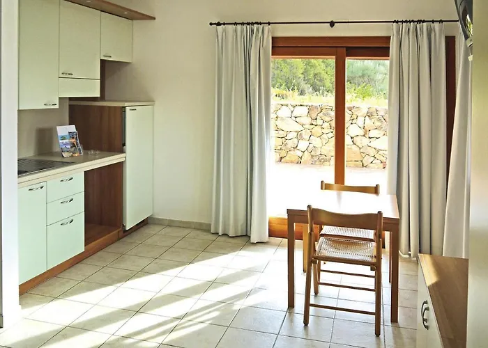 Дом отдыха Terraced House In Sardinia Near Surf Paradise Порто-Полло